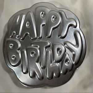 Vintage 1980 Wilton Happy Birthday 3D Cake pan - 502-2405, Aluminum